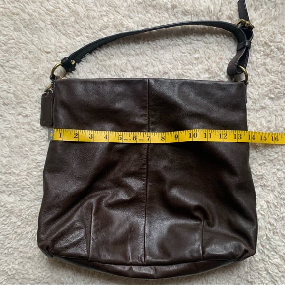 Coach shoulder bag - Picture 3 of 14